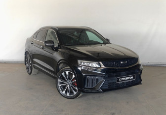 Подержанный автомобиль Geely Tugella 2023 года (3 фото)
