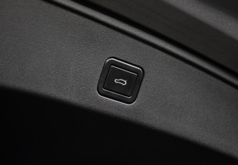 Подержанный автомобиль Avatr 07 2024 года (23 фото)