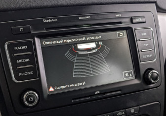 Подержанный автомобиль Skoda Yeti 2012 года (26 фото)