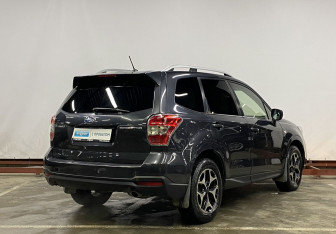 Подержанный автомобиль Subaru Forester Suv 2014 года (5 фото)