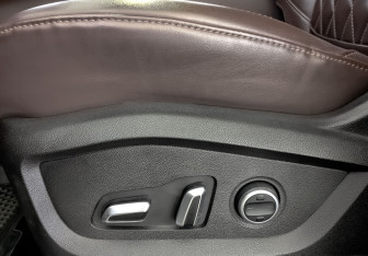 Подержанный автомобиль Chery Tiggo 8 Pro Max 2023 года (27 фото)