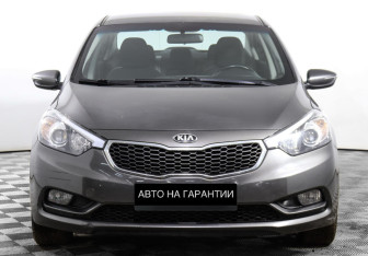 Подержанный автомобиль Kia Cerato Sedan 2013 года (2 фото)