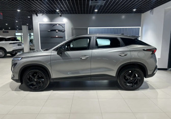 Подержанный автомобиль Omoda C5 2023 года (7 фото)