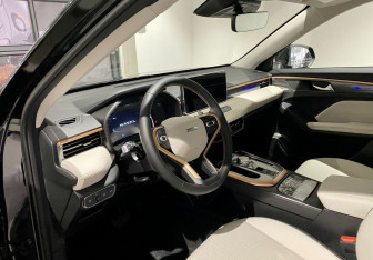 Новый Haval Jolion 2025 (11 фото)