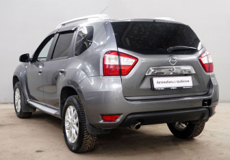 Подержанный автомобиль Nissan Terrano 2018 года (7 фото)