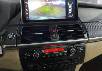 Подержанный автомобиль BMW X5 2007 года (14 фото)