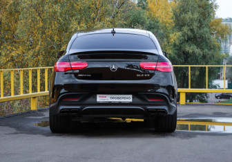 Подержанный автомобиль Mercedes-Benz GLE AMG 2017 года (5 фото)