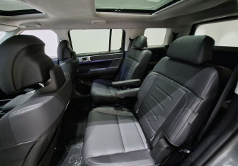Новый Hyundai Santa Fe 2025 (13 фото)