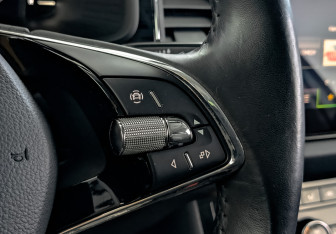 Подержанный автомобиль Skoda Kodiaq 2021 года (30 фото)