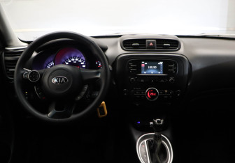 Подержанный автомобиль Kia Soul 2016 года (8 фото)