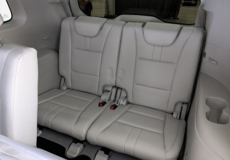 Подержанный автомобиль GAC GS8 2021 года (26 фото)