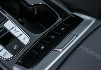 Подержанный автомобиль Hyundai Tucson 2022 года (13 фото)