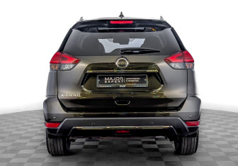 Подержанный автомобиль Nissan X-Trail 2021 года (6 фото)
