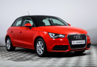Подержанный автомобиль Audi A1 2012 года (3 фото)