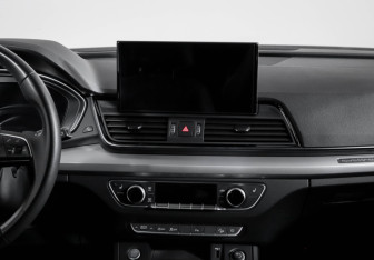 Подержанный автомобиль Audi Q5 2021 года (13 фото)