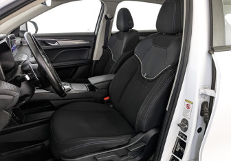 Подержанный автомобиль Haval Jolion 2023 года (19 фото)