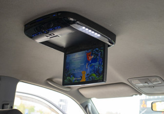 Подержанный автомобиль Toyota Land Cruiser Prado 2008 года (17 фото)