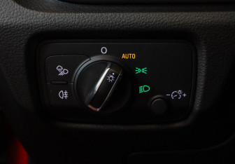 Подержанный автомобиль Audi A3 Sedan 2018 года (8 фото)