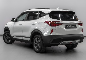 Подержанный автомобиль Kia Seltos 2022 года (7 фото)