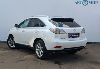 Подержанный автомобиль Lexus RX 2010 года (7 фото)
