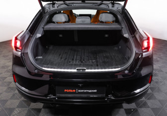 Подержанный автомобиль Zeekr 001 2023 года (10 фото)