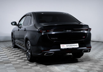 Подержанный автомобиль Kaiyi E5 2023 года (7 фото)