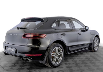 Подержанный автомобиль Porsche Macan 2015 года (5 фото)