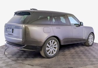 Подержанный автомобиль Land Rover Range Rover 2023 года (5 фото)