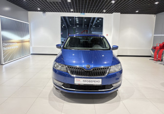 Подержанный автомобиль Skoda Rapid Liftback 2018 года (6 фото)