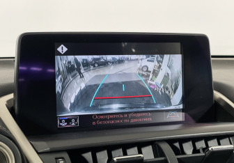 Подержанный автомобиль Lexus NX 2018 года (14 фото)