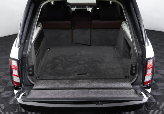 Подержанный автомобиль Land Rover Range Rover 2013 года (10 фото)