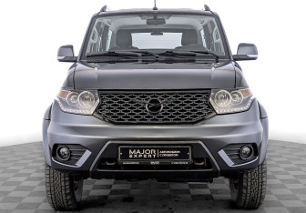 Подержанный автомобиль УАЗ Patriot 2024 года (2 фото)