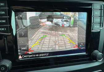 Подержанный автомобиль Skoda Yeti 2015 года (12 фото)