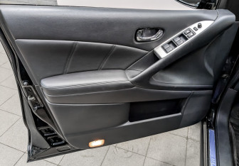 Подержанный автомобиль Nissan Murano Suv 2014 года (19 фото)