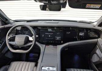 Новый Exeed VX 2025 (10 фото)