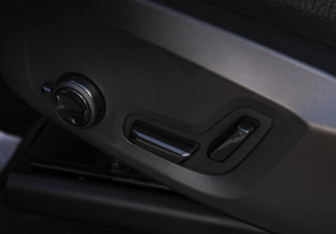 Подержанный автомобиль Volvo XC60 2021 года (18 фото)