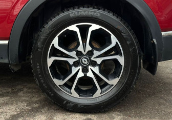 Подержанный автомобиль Renault Arkana 2019 года (16 фото)