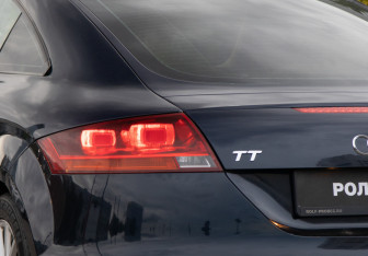 Подержанный автомобиль Audi TT Coupe 2007 года (20 фото)
