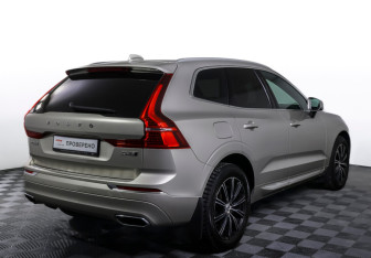 Подержанный автомобиль Volvo XC60 2019 года (5 фото)
