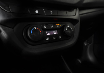 Подержанный автомобиль LADA (ВАЗ) Vesta Sedan 2019 года (12 фото)