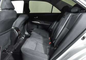 Подержанный автомобиль Toyota Camry Sedan 2017 года (14 фото)