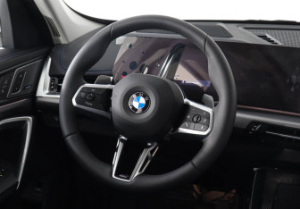 Новый BMW X1 2026 (15 фото)