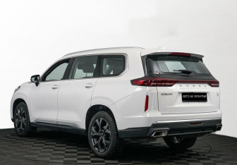 Подержанный автомобиль Exeed VX 2022 года (3 фото)