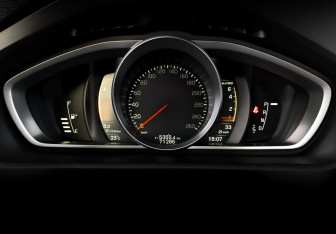 Подержанный автомобиль Volvo V40 Hatchback 2019 года (13 фото)