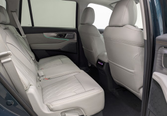 Новый GAC GS8 2025 (12 фото)