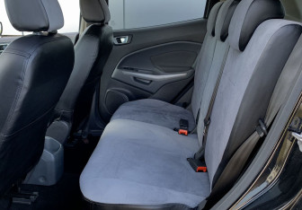 Подержанный автомобиль Ford EcoSport 2014 года (20 фото)