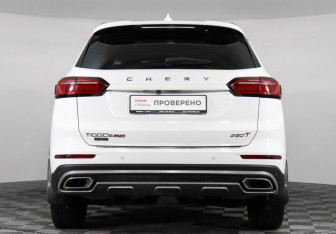 Подержанный автомобиль Chery Tiggo 8 Pro 2023 года (6 фото)