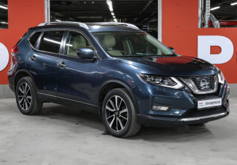 Подержанный автомобиль Nissan X-Trail 2020 года (3 фото)