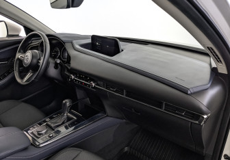Подержанный автомобиль Mazda CX-30 2020 года (13 фото)