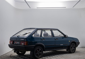 Подержанный автомобиль LADA (ВАЗ) 2109 Hatchback 1998 года (5 фото)